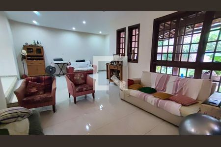 Sala de casa de condomínio à venda com 5 quartos, 398m² em Anil, Rio de Janeiro