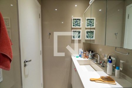 Banheiro da Suíte de apartamento à venda com 2 quartos, 73m² em Vila Santa Catarina, São Paulo