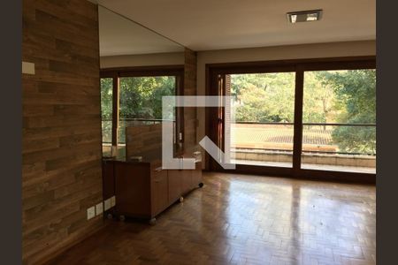 Casa à venda com 4 quartos, 700m² em Santo Amaro, São Paulo