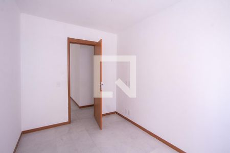 Quarto 1 de apartamento para alugar com 3 quartos, 78m² em Mutondo, São Gonçalo