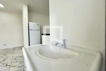 Banheiro de kitnet/studio para alugar com 1 quarto, 32m² em Jardim Oriental, São Paulo