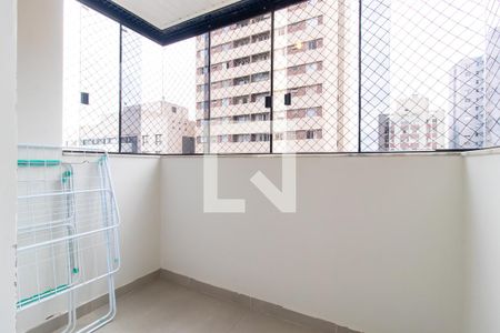 Sacada de apartamento para alugar com 3 quartos, 90m² em Cristo Rei, Curitiba