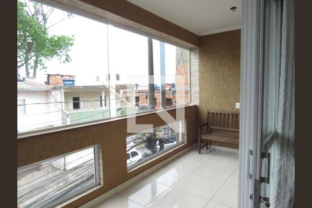 Sala - Varanda de casa à venda com 3 quartos, 200m² em Bandeiras, Osasco