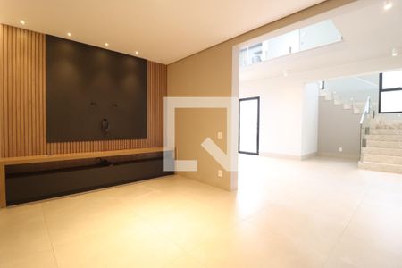 Sala de TV de casa para alugar com 4 quartos, 435m² em Vigilato Pereira, Uberlândia