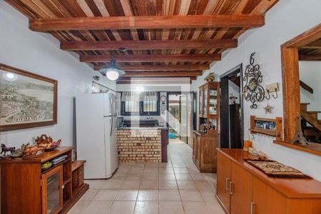 Sala - Casa Principal de casa à venda com 3 quartos, 500m² em Bom Jesus, Porto Alegre