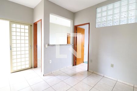 Sala de Jantar de casa para alugar com 2 quartos, 102m² em Pampulha, Uberlândia