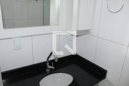 Banheiro de apartamento à venda com 1 quarto, 48m² em Centro Histórico de São Paulo, São Paulo