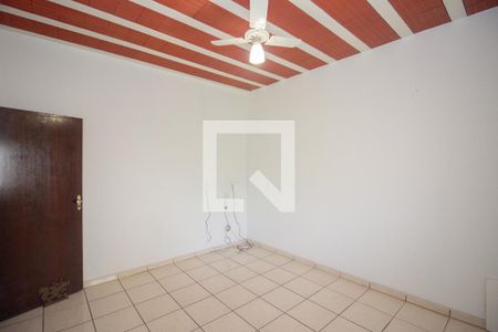 Quarto 1 de casa para alugar com 3 quartos, 200m² em Santa Helena, Contagem