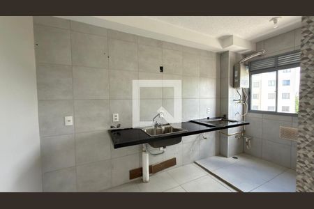 Cozinha de apartamento para alugar com 1 quarto, 35m² em Várzea da Barra Funda, São Paulo