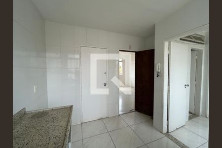 Cozinha de apartamento à venda com 3 quartos, 100m² em Padre Eustáquio, Belo Horizonte