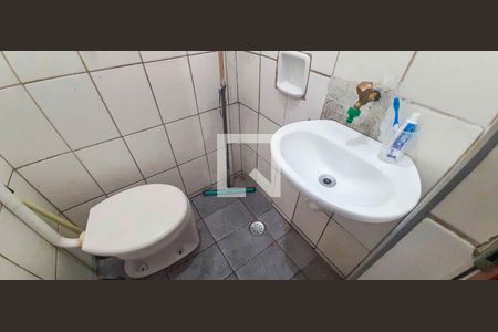 Casa 1 - Banheiro de casa à venda com 4 quartos, 300m² em Vila Yolanda, Osasco