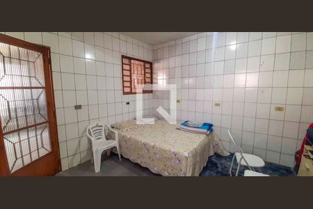 Casa 1 - Sala/Quarto de casa à venda com 4 quartos, 300m² em Vila Yolanda, Osasco