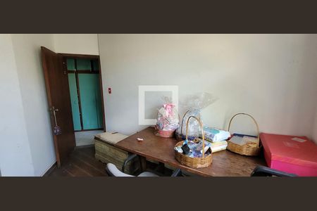 Quarto 5 de casa para alugar com 4 quartos, 360m² em Filadélfia, Betim