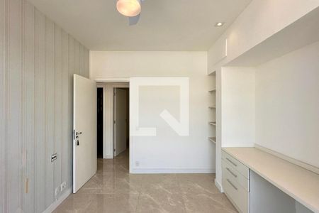 Quarto de apartamento à venda com 3 quartos, 130m² em Copacabana, Rio de Janeiro
