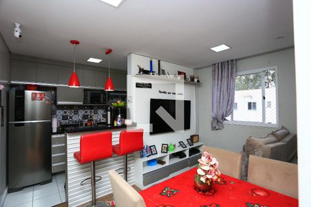 Sala de apartamento para alugar com 2 quartos, 47m² em Jardim Helga, São Paulo