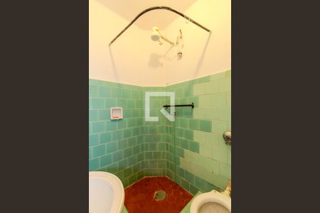 Banheiro da Suíte de apartamento à venda com 1 quarto, 40m² em Centro Histórico, Porto Alegre