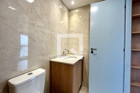 Banheiro de kitnet/studio para alugar com 1 quarto, 28m² em Jardim Prudência, São Paulo