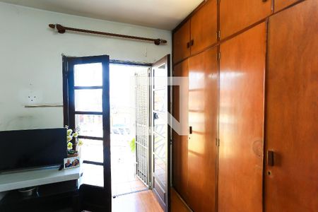 Casa à venda com 155m², 3 quartos e 2 vagassuite 1