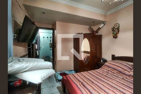 Suíte de casa à venda com 6 quartos, 214m² em Tijuca, Rio de Janeiro