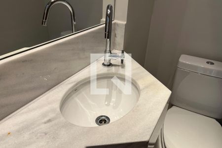 Lavabo de apartamento para alugar com 1 quarto, 58m² em Vila Matias, Santos