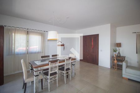 Sala de casa à venda com 5 quartos, 279m² em Espírito Santo, Porto Alegre