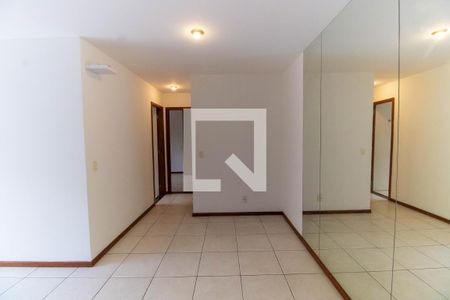 Sala de apartamento à venda com 2 quartos, 90m² em Santa Rosa, Niterói