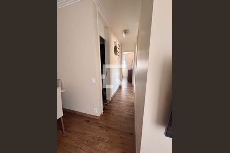 Corredor de apartamento à venda com 3 quartos, 62m² em Vila Guilherme, São Paulo