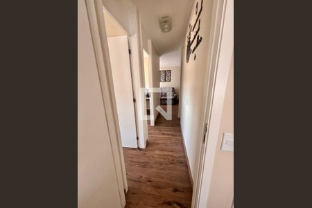 Corredor de apartamento à venda com 3 quartos, 62m² em Vila Guilherme, São Paulo