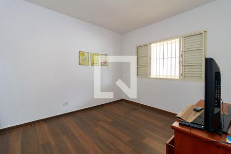 Quarto 1 de casa para alugar com 5 quartos, 270m² em Jardim Petropolis, São Paulo