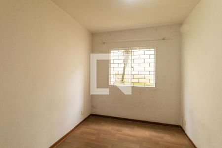 Quarto 2 de apartamento para alugar com 3 quartos, 70m² em Uberaba, Curitiba