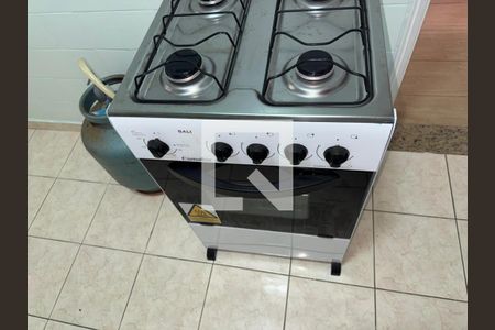 Cozinha de apartamento para alugar com 1 quarto, 67m² em José Menino, Santos