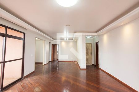 Sala de apartamento para alugar com 3 quartos, 263m² em Centro, Uberlândia