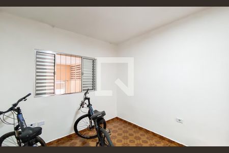 Quarto 1 de casa à venda com 4 quartos, 250m² em Jardim Fernandes, São Paulo