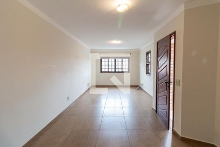 Sala de casa para alugar com 3 quartos, 120m² em Jardim Celeste, São Paulo