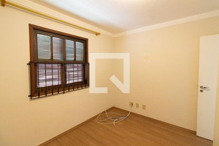 Quarto 1 de casa para alugar com 3 quartos, 120m² em Jardim Celeste, São Paulo