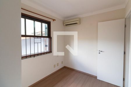 Quarto 2 de casa para alugar com 3 quartos, 120m² em Jardim Celeste, São Paulo
