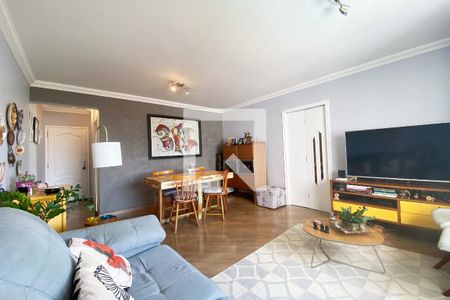 Sala de apartamento à venda com 2 quartos, 105m² em Sumaré, São Paulo