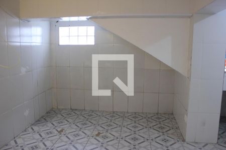 Sala de casa para alugar com 2 quartos, 90m² em Jardim Dourado, Guarulhos