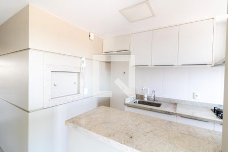 Cozinha e Área de Serviço de apartamento à venda com 3 quartos, 101m² em Cristal, Porto Alegre