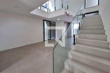 Sala de casa à venda com 4 quartos, 250m² em Camboinhas, Niterói