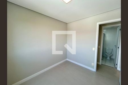 Quarto 1 de apartamento à venda com 2 quartos, 60m² em Gopouva, Guarulhos