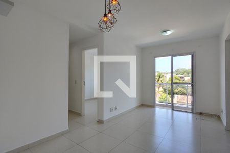 Sala de apartamento para alugar com 2 quartos, 52m² em Taquara, Rio de Janeiro