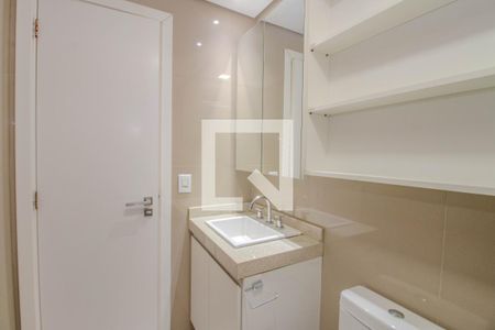 Banheiro de kitnet/studio à venda com 1 quarto, 52m² em Petrópolis, Porto Alegre