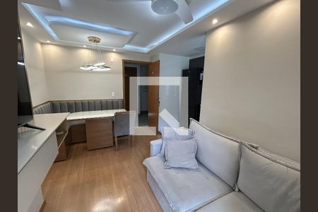 Sala de apartamento à venda com 2 quartos, 45m² em Água Santa, Rio de Janeiro