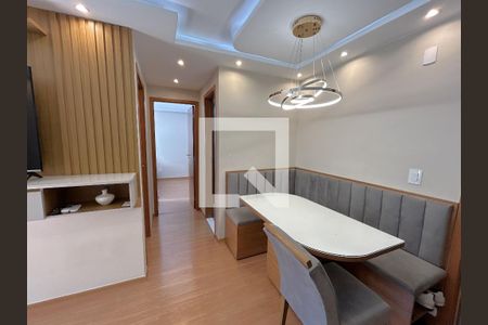 Sala de apartamento à venda com 2 quartos, 45m² em Água Santa, Rio de Janeiro