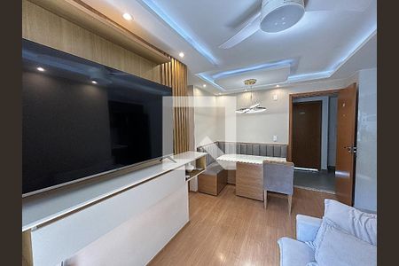 Sala de apartamento à venda com 2 quartos, 45m² em Água Santa, Rio de Janeiro