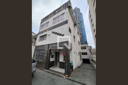 Fachada de casa à venda com 7 quartos, 875m² em Aclimação, São Paulo