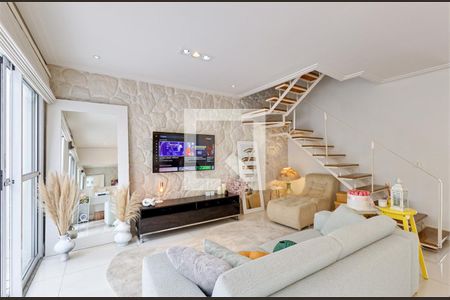 Casa à venda com 3 quartos, 103m² em Vila Sofia, São Paulo