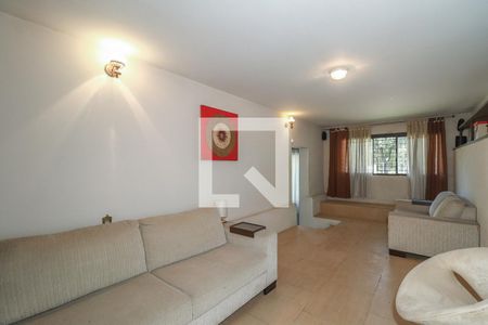 Casa para alugar com 3 quartos, 300m² em Passo D’areia, Porto Alegre
