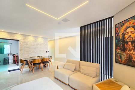 Sala de casa à venda com 3 quartos, 131m² em Nova Petrópolis, São Bernardo do Campo